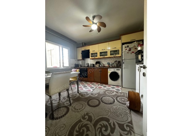 Altay Mah. Turgutlu Satılık Daire |  3+1 Oda | 140M2 2.800.000Tl  Krediye Uygun  | 4. Kat | Doğalgaz(Kombi) | 1 Banyo | 1 Yatak Odası Resim-5