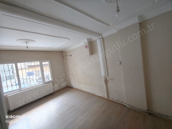 Altay Mah. Turgutlu Kiralık Daire |  2+1 Oda | 125M2 Aylık 17.000Tl | Zemin Kat | Doğalgaz(Kombi) | 1 Banyo | 1 Yatak Odası Resim-5