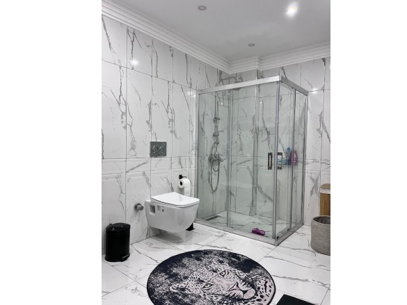 Cumhuriyet Mah. Turgutlu Satılık Daire |  3+1 Oda | 120M2 5.250.000Tl | 1. Kat | Yerden Isıtma | 2 Banyo | 1 Yatak Odası Resim-3
