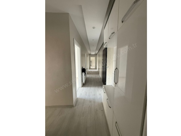 Albayrak Mah. Turgutlu Kiralık Daire |  3+1 Oda | 140M2 Aylık 20.000Tl | 1. Kat | Doğalgaz(Kombi) | 1 Banyo | 1 Yatak Odası Resim-5