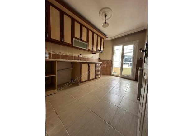 Yedi Eylül Mah. Turgutlu Kiralık Daire |  2+1 Oda | 90M2 Aylık 15.000Tl | 4. Kat | Doğalgaz(Kombi) | 1 Banyo | 1 Yatak Odası Resim-2