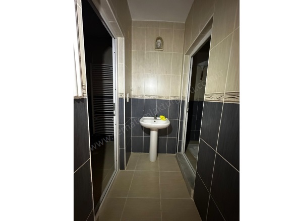 Yedi Eylül Mah. Turgutlu Kiralık Daire |  2+1 Oda | 90M2 Aylık 15.000Tl | 4. Kat | Doğalgaz(Kombi) | 1 Banyo | 1 Yatak Odası Resim-3