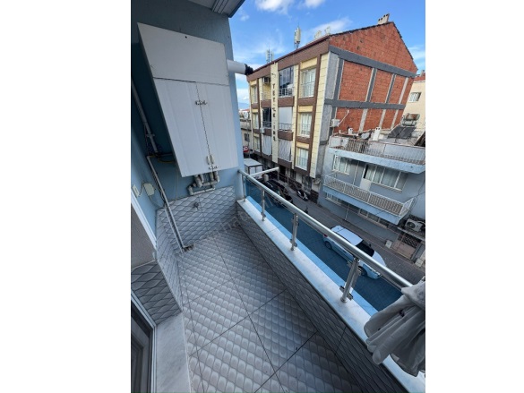 Kurtuluş Mah. Turgutlu Kiralık Daire |  2+1 Oda | 90M2 Aylık 15.000Tl | 2. Kat | Doğalgaz(Kombi) | 1 Banyo | 1 Yatak Odası Resim-1