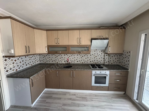 Kurtuluş Mah. Turgutlu Kiralık Daire |  2+1 Oda | 90M2 Aylık 15.000Tl | 2. Kat | Doğalgaz(Kombi) | 1 Banyo | 1 Yatak Odası Resim-2