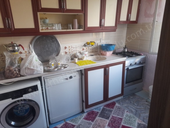 Çepnibektaş Mah. Turgutlu Kiralık Daire |  2+1 Oda | 100M2 Aylık 20.000Tl Eşyalı  | Müstakil | Soba | 1 Banyo | 1 Yatak Odası Resim-3