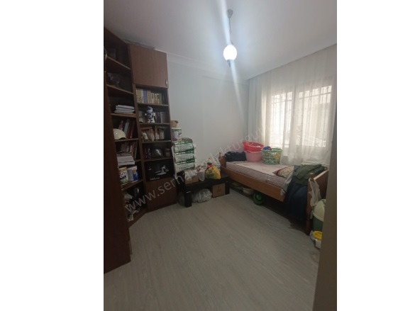 Yeni Mah. Turgutlu Satılık Daire |  3+1 Oda | 130M2 3.950.000Tl  Krediye Uygun  | 1. Kat | Doğalgaz(Kombi) | 1 Banyo | 1 Yatak Odası Resim-2