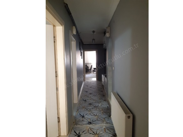 Yedi Eylül Mah. Turgutlu Satılık Daire |  3+1 Oda | 130M2 3.050.000Tl | Zemin Kat | Doğalgaz(Kombi) | 1 Banyo | 1 Yatak Odası Resim-3