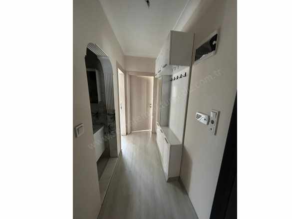 Turgutlu Şehitler Mah 90M2 2+1 Oda 3 Kat Doğalgazlı Balkonlu Asansörlü Sıfır Kiralık Daire