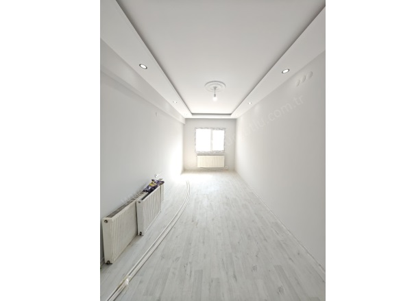 Albayrak Mah. Turgutlu Satılık Daire |  3+1 Oda | 120M2 3.250.000Tl  Krediye Uygun  | 4. Kat | Doğalgaz(Kombi) | 1 Banyo | 1 Yatak Odası Resim-1