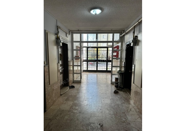 Şehitler Mah. Turgutlu Satılık Daire |  2+1 Oda | 100M2 2.800.000Tl  Krediye Uygun  | 6. Kat | Doğalgaz(Kombi) | 1 Banyo | 1 Yatak Odası Resim-1