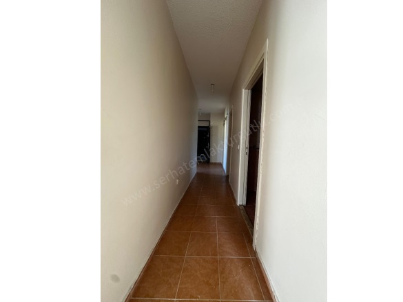 Şehitler Mah. Turgutlu Satılık Daire |  2+1 Oda | 100M2 2.800.000Tl  Krediye Uygun  | 6. Kat | Doğalgaz(Kombi) | 1 Banyo | 1 Yatak Odası Resim-4