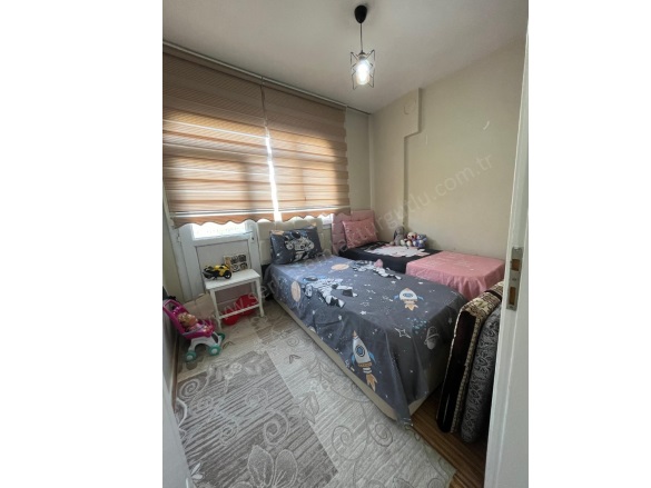 Bozkurt Mah. Turgutlu Satılık Daire |  3+1 Oda | 135M2 2.350.000Tl  Krediye Uygun  | 3. Kat | Klima | 1 Banyo | 1 Yatak Odası Resim-3