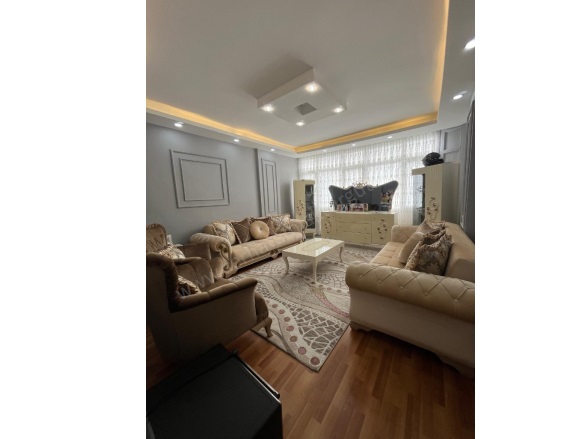 Bozkurt Mah. Turgutlu Satılık Daire |  3+1 Oda | 135M2 2.350.000Tl  Krediye Uygun  | 3. Kat | Klima | 1 Banyo | 1 Yatak Odası Resim-5