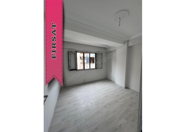 Subaşı Mah. Turgutlu Satılık Daire |  3+1 Oda | 135M2 4.750.000Tl  Krediye Uygun  | 2. Kat | Klima | 1 Banyo | 1 Yatak Odası Resim-4