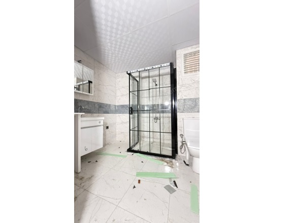 Şehitler Mah. Turgutlu Satılık Daire |  5+1 Oda | 420M2 4.750.000Tl  Krediye Uygun  | Çatı Dubleksi | Doğalgaz(Kombi) | 2 Banyo | 1 Yatak Odası Resim-5