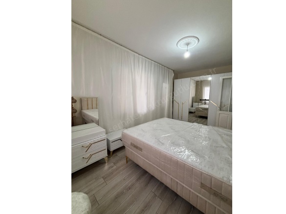 Yedi Eylül Mah. Turgutlu Satılık Daire |  2+1 Oda | 130M2 2.750.000Tl | 2. Kat | Doğalgaz(Kombi) | 1 Banyo | 1 Yatak Odası Resim-5