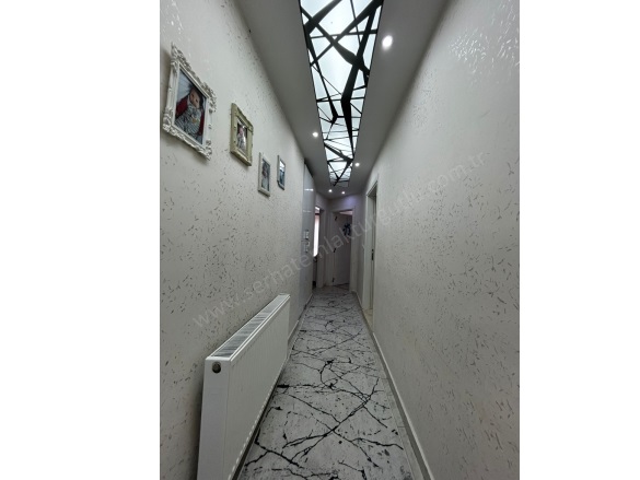 Yıldırım Mah. Turgutlu Satılık Daire |  3+1 Oda | 140M2 3.250.000Tl | 4. Kat | Doğalgaz(Kombi) | 1 Banyo | 1 Yatak Odası Resim-3