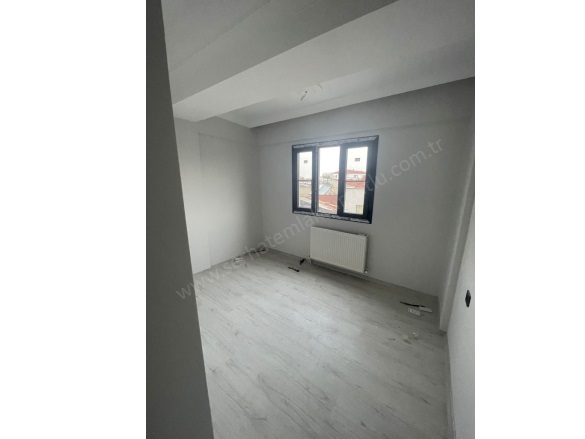 Subaşı Mah. Turgutlu Kiralık Daire |  3+1 Oda | 127M2 Aylık 25.000Tl | 1. Kat | Doğalgaz(Kombi) | 1 Banyo | 1 Yatak Odası Resim-2