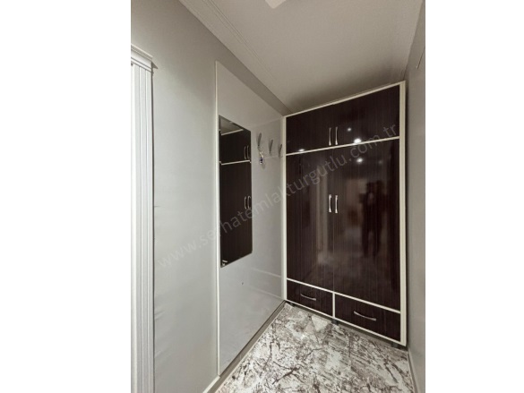 Subaşı Mah. Turgutlu Satılık Daire |  2+1 Oda | 100M2 2.950.000Tl | 4. Kat | Doğalgaz(Kombi) | 1 Banyo | 1 Yatak Odası Resim-3