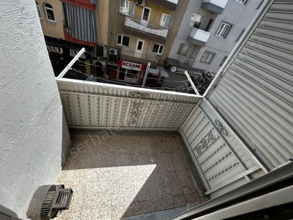 Yedi Eylül Mah. Turgutlu Satılık Daire |  3+1 Oda | 110M2 2.350.000Tl | 2. Kat | Doğalgaz Sobası | 1 Banyo | 1 Yatak Odası Resim-2