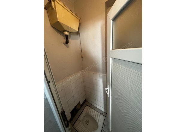 Altay Mah. Turgutlu Satılık Daire |  3+1 Oda | 115M2 2.550.000Tl | 3. Kat | Doğalgaz(Kombi) | 1 Banyo | 1 Yatak Odası Resim-4