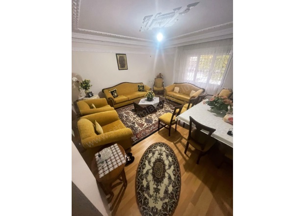 Turan Mah. Turgutlu Satılık Daire |  3+1 Oda | 253M2 3.800.000Tl  Krediye Uygun  | Zemin Kat | Doğalgaz(Kombi) | 1 Banyo | 1 Yatak Odası Resim-3