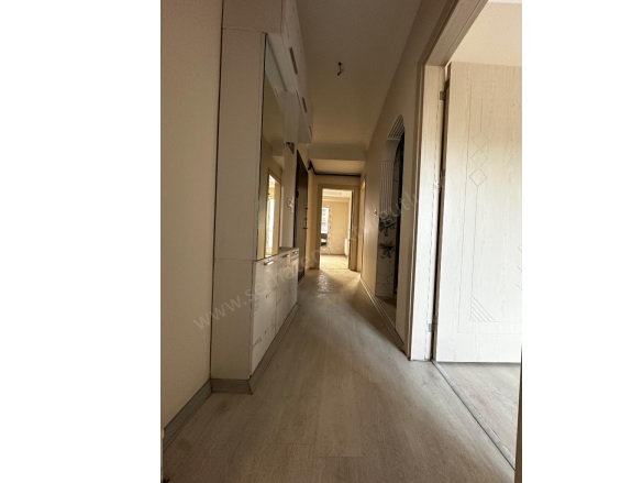 Şehitler Mah. Turgutlu Satılık Daire |  2+1 Oda | 100M2 3.750.000Tl  Krediye Uygun  | 3. Kat | Doğalgaz(Kombi) | 1 Banyo | 1 Yatak Odası Resim-2