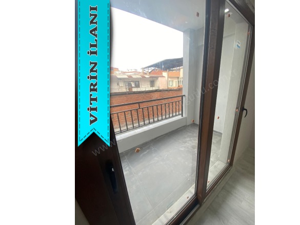 Özyurt Mah. Turgutlu Satılık Daire |  2+1 Oda | 115M2 3.850.000Tl | 1. Kat | Doğalgaz(Kombi) | 1 Banyo | 1 Yatak Odası Resim-1