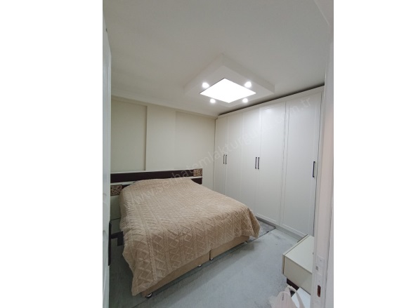 Yıldırım Mah. Turgutlu Satılık Daire |  3+1 Oda | 140M2 3.600.000Tl | 3. Kat | Doğalgaz(Kombi) | 1 Banyo | 1 Yatak Odası Resim-3