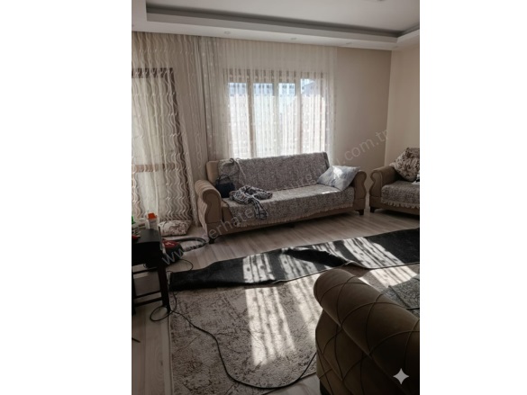 Yedi Eylül Mah. Turgutlu Satılık Daire |  3+1 Oda | 130M2 3.500.000Tl  Krediye Uygun  | 2. Kat | Doğalgaz(Kombi) | 1 Banyo | 1 Yatak Odası Resim-1