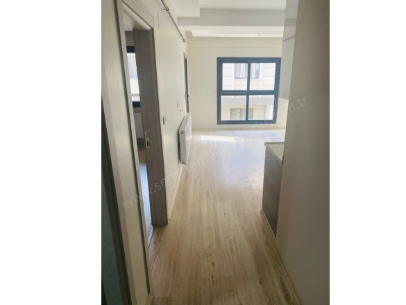 Ergenekon Mah. Turgutlu Kiralık Daire |  1+1 Oda | 54M2 Aylık 18.000Tl | 1. Kat | Doğalgaz(Kombi) | 1 Banyo | 1 Yatak Odası Resim-4