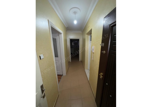 Yıldırım Mah. Turgutlu Satılık Daire |  1+1 Oda | 85M2 2.200.000Tl  Krediye Uygun  | 2. Kat | Soba | 1 Banyo | 1 Yatak Odası Resim-2