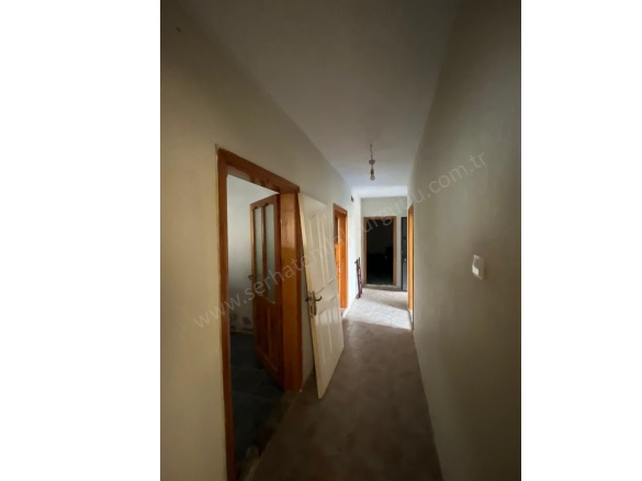 Selvilitepe Mah. Turgutlu Kiralık Daire |  3+1 Oda | 120M2 Aylık 14.000Tl | Zemin Kat | Doğalgaz(Kombi) | 1 Banyo | 1 Yatak Odası Resim-3