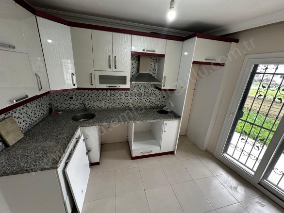 Mustafa Kemal Mah. Turgutlu Satılık Daire |  3+1 Oda | 150M2 2.900.000Tl  Krediye Uygun  | Yüksek Giriş | Soba | 1 Banyo | 1 Yatak Odası Resim-2