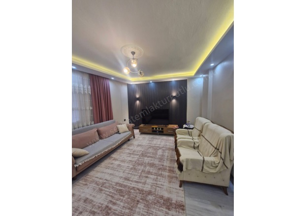 Yeni Mah. Turgutlu Satılık Daire |  3+1 Oda | 120M2 3.950.000Tl  Krediye Uygun  | Yüksek Giriş | Doğalgaz(Kombi) | 1 Banyo | 1 Yatak Odası Resim-2