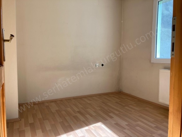 Selvilitepe Mah. Turgutlu Kiralık Daire |  4+1 Oda | 150M2 Aylık 22.500Tl | 2. Kat | Doğalgaz(Kombi) | 1 Banyo | 1 Yatak Odası Resim-5