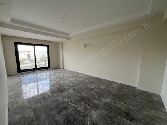 Selvilitepe Mah. Turgutlu Satılık Daire |  3+1 Oda | 140M2 5.150.000Tl  Krediye Uygun  | 1. Kat | Yerden Isıtma | 2 Banyo | 1 Yatak Odası Resim-2