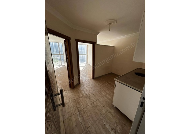 Albayrak Mah. Turgutlu Satılık Daire |  1+1 Oda | 60M2 1.500.000Tl | 2. Kat | Klima | 1 Banyo | 1 Yatak Odası Resim-5