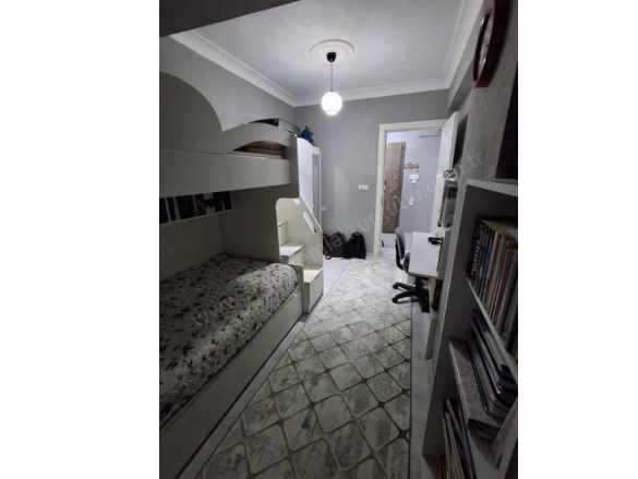 Turgutlu Satılık Daire Mustafa Kemal Mah 100M2 2+1 Oda 4 Kat Doğalgaz Otopark Asansör Mevcut 3 Yıllık D