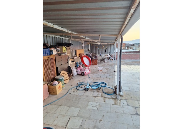 Yedi Eylül Mah. Turgutlu Satılık Daire |  3+1 Oda | 180M2 4.000.000Tl  Krediye Uygun  | 4. Kat | Doğalgaz(Kombi) | 1 Banyo | 1 Yatak Odası Resim-5