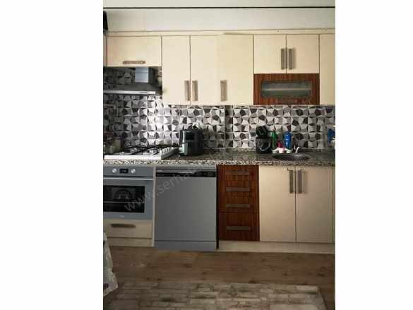 Turgutlu Satılık Daire Şehitler Mah 130M2 3+1 Oda 3 Ara Kat Doğalgazlı Balkonlu