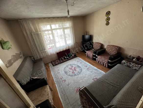 Turgutlu Satılık Müstakil Ev 2 Katlı 100M2 Her Kat 2+1 Oda Balkonlu Üzeri Çatılı Daire Atatürk Mah