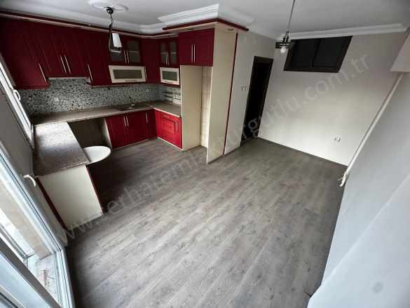 Turgutlu Satılık Daire Mustafa Kemal Mah 110M2 3+1 Oda 1 Kat Tadilatlı Masrafsız