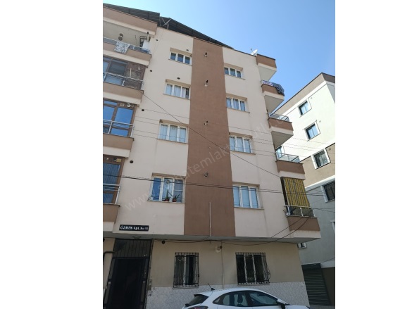 Yiğitler Mah. Turgutlu Satılık Daire |  3+1 Oda | 120M2 3.500.000Tl | 4. Kat | Doğalgaz(Kombi) | 1 Banyo | 1 Yatak Odası Resim-2