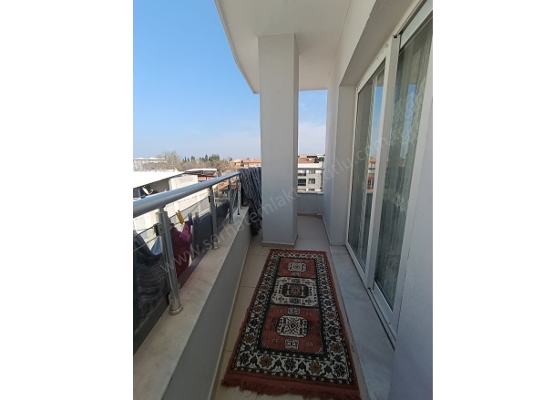 Yiğitler Mah. Turgutlu Satılık Daire |  3+1 Oda | 120M2 3.500.000Tl | 4. Kat | Doğalgaz(Kombi) | 1 Banyo | 1 Yatak Odası Resim-5