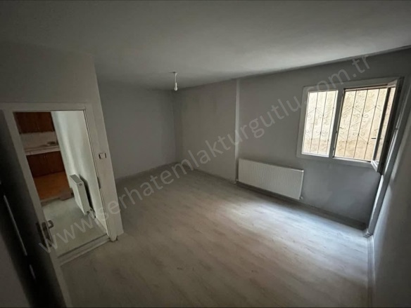 Turgutlar Mah. Turgutlu Kiralık Daire |  2+1 Oda | 95M2 Aylık 15.000Tl | Zemin Kat | Doğalgaz(Kombi) | 1 Banyo | 1 Yatak Odası Resim-1