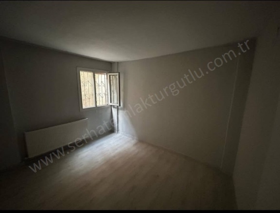 Turgutlar Mah. Turgutlu Kiralık Daire |  2+1 Oda | 95M2 Aylık 15.000Tl | Zemin Kat | Doğalgaz(Kombi) | 1 Banyo | 1 Yatak Odası Resim-3