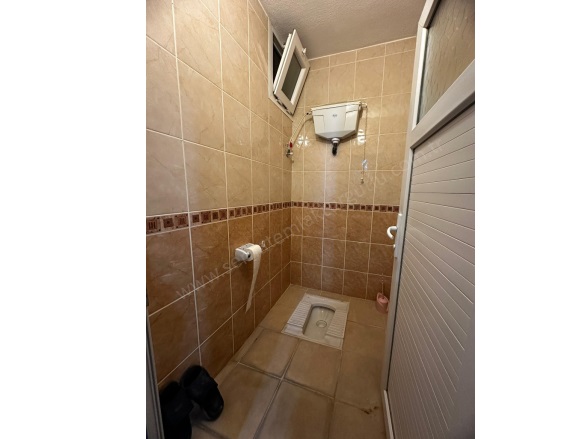 Cumhuriyet Mah. Turgutlu Satılık Daire |  3+1 Oda | 187M2 5.500.000Tl  Krediye Uygun  | 4. Kat | Doğalgaz(Kombi) | 2 Banyo | 1 Yatak Odası Resim-4