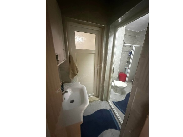 Yedi Eylül Mah. Turgutlu Satılık Daire |  2+1 Oda | 140M2 3.200.000Tl  Krediye Uygun  | Zemin Kat | Doğalgaz(Kombi) | 1 Banyo | 1 Yatak Odası Resim-3