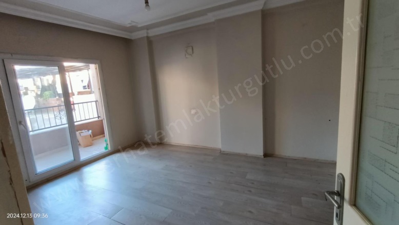 Yedi Eylül Mah. Turgutlu Kiralık Daire |  2+1 Oda | 90M2 Aylık 16.500Tl | 4. Kat | Soba | 1 Banyo | 1 Yatak Odası Resim-2